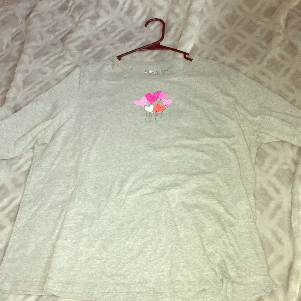 Long sleeve shirt with balloons and hearts